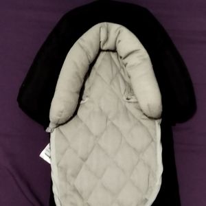 Carseat head support